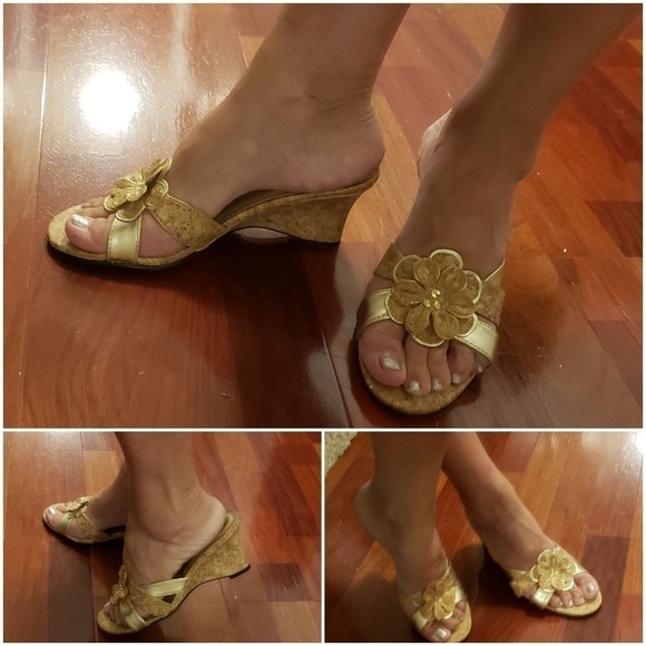 SEYCHELLES Cork Wedge Slide Sandles Tan Gold 6 EUC - Picture 3 of 9